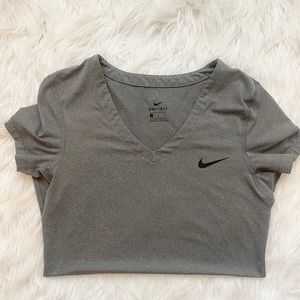 NIKE DRI-FIT Athletic Shirt ❤️❤️❤️
